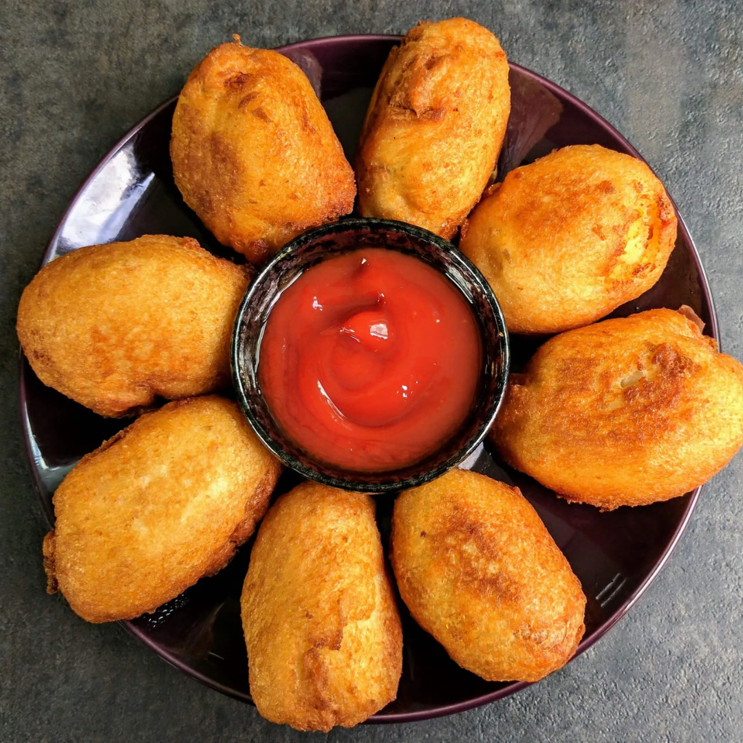 Veg. Cheese Bread Roll, 10 Pcs | Ready to Cook